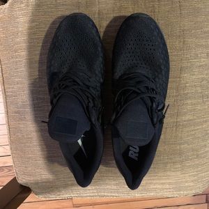 Men’s Size 11.5 Nike Sneakers